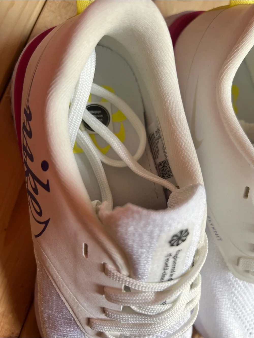 Nike like new